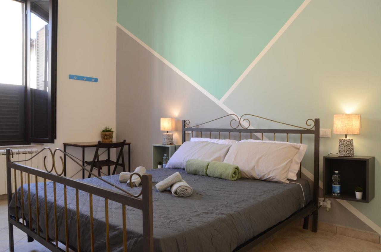 La Finestra Sul Viale Guest house *
